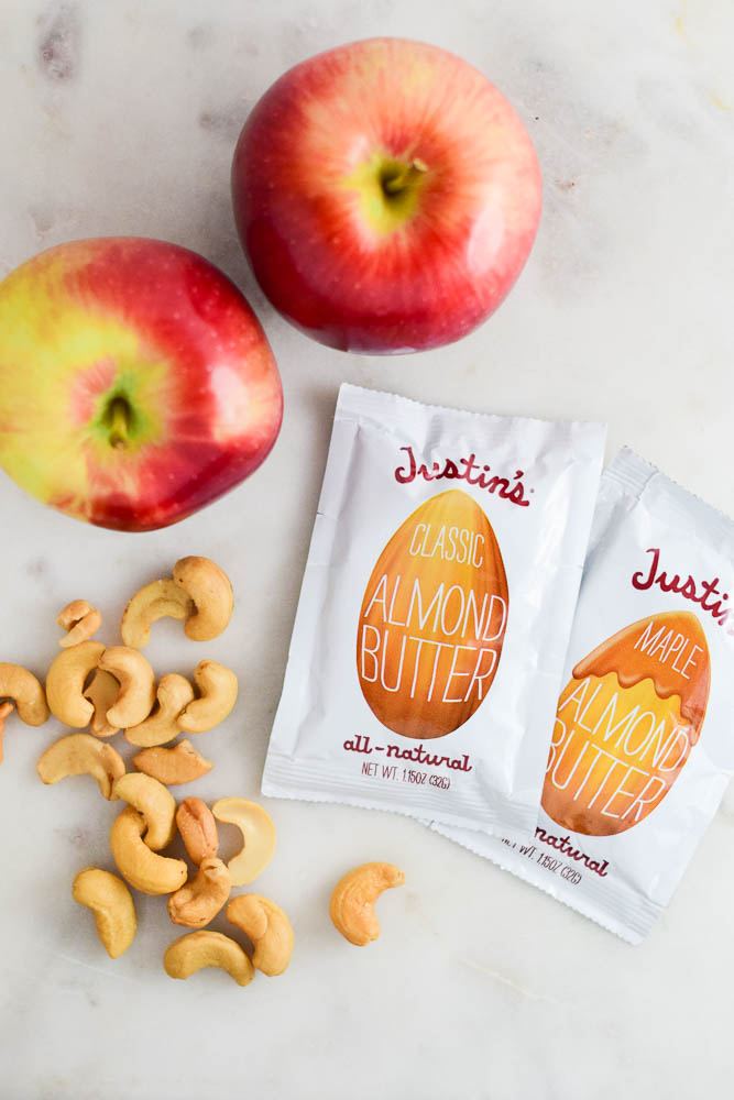 Best Travel Snacks and Healthy Hacks for Staying Healthy_Natalie Paramore