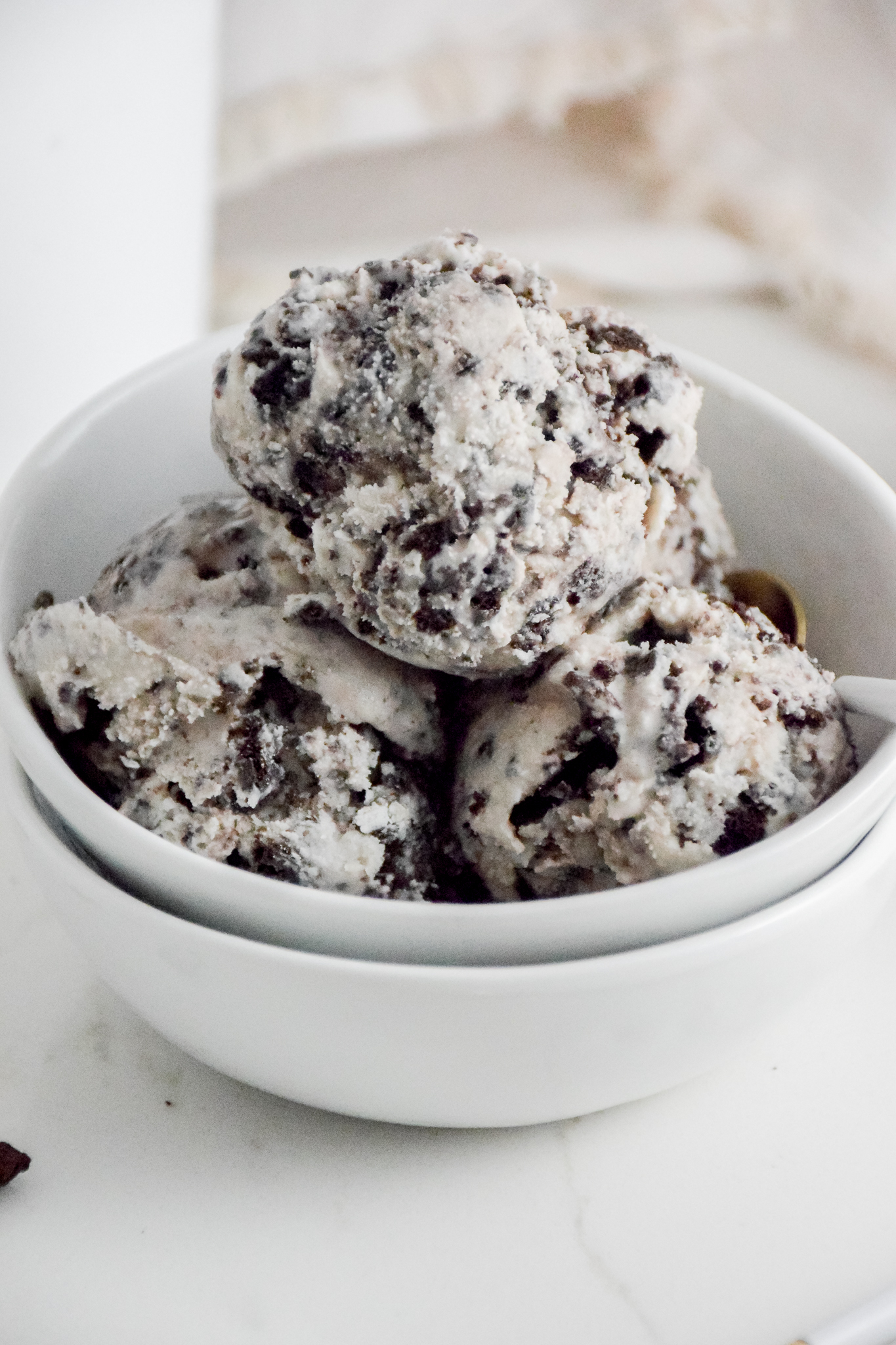 Classic Oreo Cookies ‘n Cream Ice Cream - Natalie Paramore