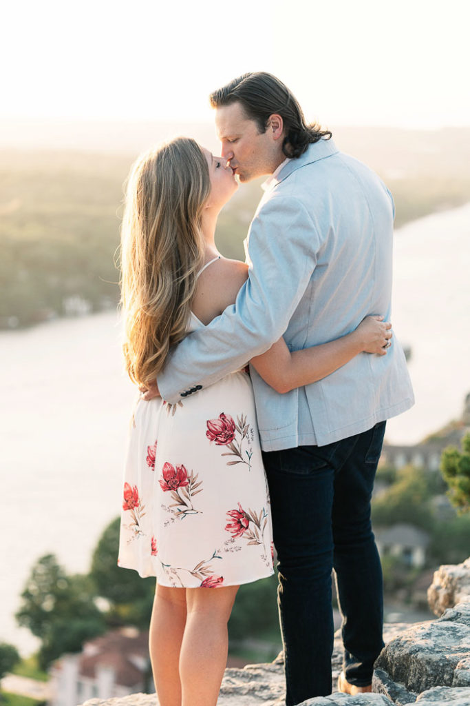 Engagement Photos at Mt Bonnell_Natalie Paramore