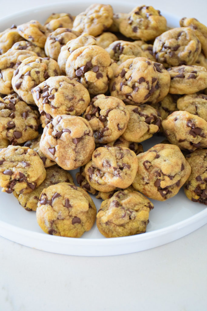 Mini Chocolate Chip Cookies Pop-ably Good